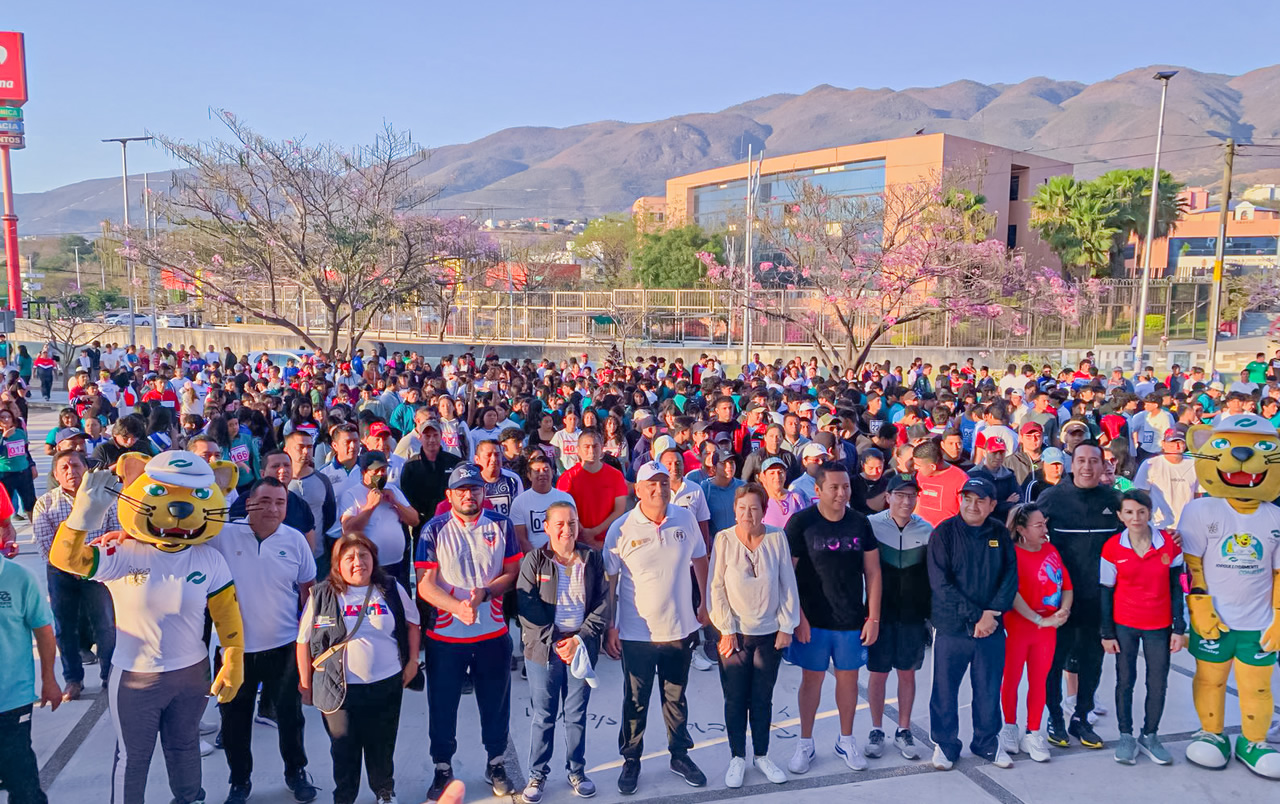 LA UAGRO PARTICIPA EN LA “CARRERA POR LA PAZ Y CONTRA LAS ADICCIONES” CON DESTACADAS ACTUACIONES DE SUS ESTUDIANTES